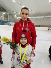 9 марта юные спортсмены из городов Кострома, Ковров и Иваново посветили свою игру в "Весеннем Турнире" своим мамам, бабушкам и сестренкам.
